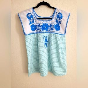 Nativa Brand Mexican Floral Embroidered Blouse, size M